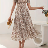 Elegant Women's Floral Print Dress - Square Neckline, Short Sleeve, A-Line Silhouette, Polyester, Machine Washable, Perfect for All Seasons