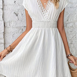 Women's Elegant Contrast Lace V-Neck Sleeveless A-Line Dress with Waist Accent & Flared Skirt - Machine Washable Solid Color All-Season Versatile for Casual to Formal Occasions, Quality Fabric Dress