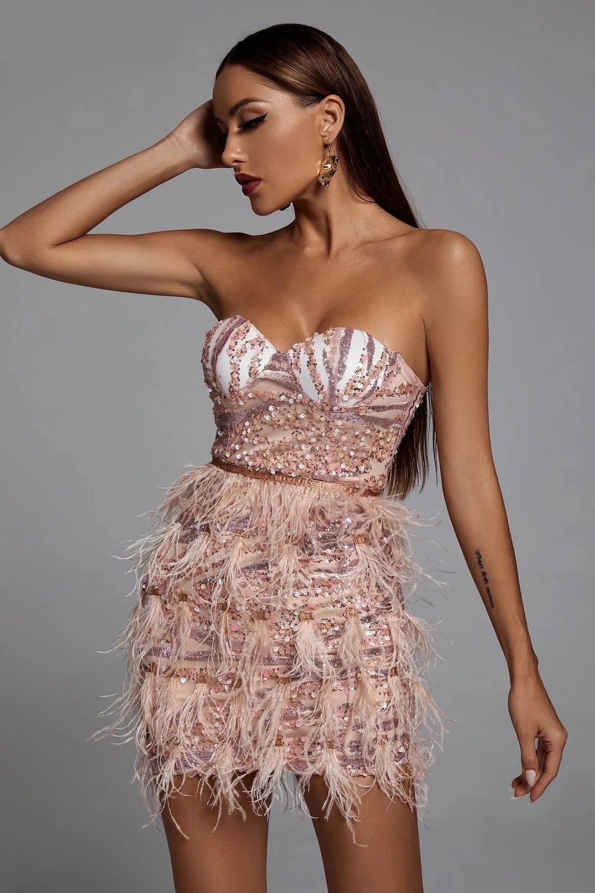High Quality Pink Sequin Feather Mini Dress Fashion Strapless Night Club Party Bodycon Dress Vestidos
