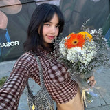 Retro Plaid Crop Tops Long Sleeve Y2k Vintage T Shirt Women Push Up Tee Tops Fairycore 2000s Japanese Grunge Tops Tee