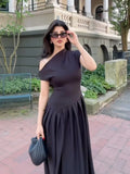 Women Fashion Slanted Shoulder High Waist Pleated Dress Elegant Sleeveless V-neck Long Robes Vocation Beach Street Vestidos
