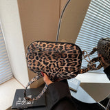 Pbong  Summer Urban Simple Leopard Print Wide Strap Zipper Crossbody Bag Women's Mobile Phone Bag Fashionable Tote Bag Casual Travel