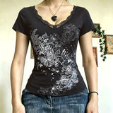 Pbong  Women’s Vintage Floral Butterfly Print T-Shirt Lace Trim V Neck Short Sleeve Slim Fit Tee Casual Y2K Summer Top Elegant Graphic