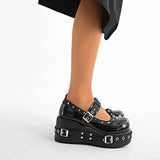 Women‘s Plus Size 35-42 Mary Jane Shoes Platform T-Strap Pumps Studded Black Leather Casual Flats Cosplayer Punk Style Shoes