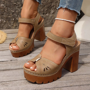 Pbong  Plus Size Women's Casual Sandals, Thick-Soled High Heel Sandals, Versatile Chunky Heel Retro Thick-Soled Sandals