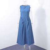 Trendy Women's Summer Denim Dresses Backless Sleevess Long O-Neck Dress Female Vintage Washed Blue Casual Daily Beach Streetwear