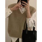 Women's Sweater Vest Sleeveless V-Neck Pullover Knitted Vest Top French Effortless Chic Knitwear Autumn Winter