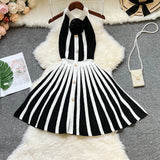 Pbong  Fashion Sexy Backless Halter Knitted Dress Women Elegant White and Black Patchwork Slim Waist Pleated Party Dress