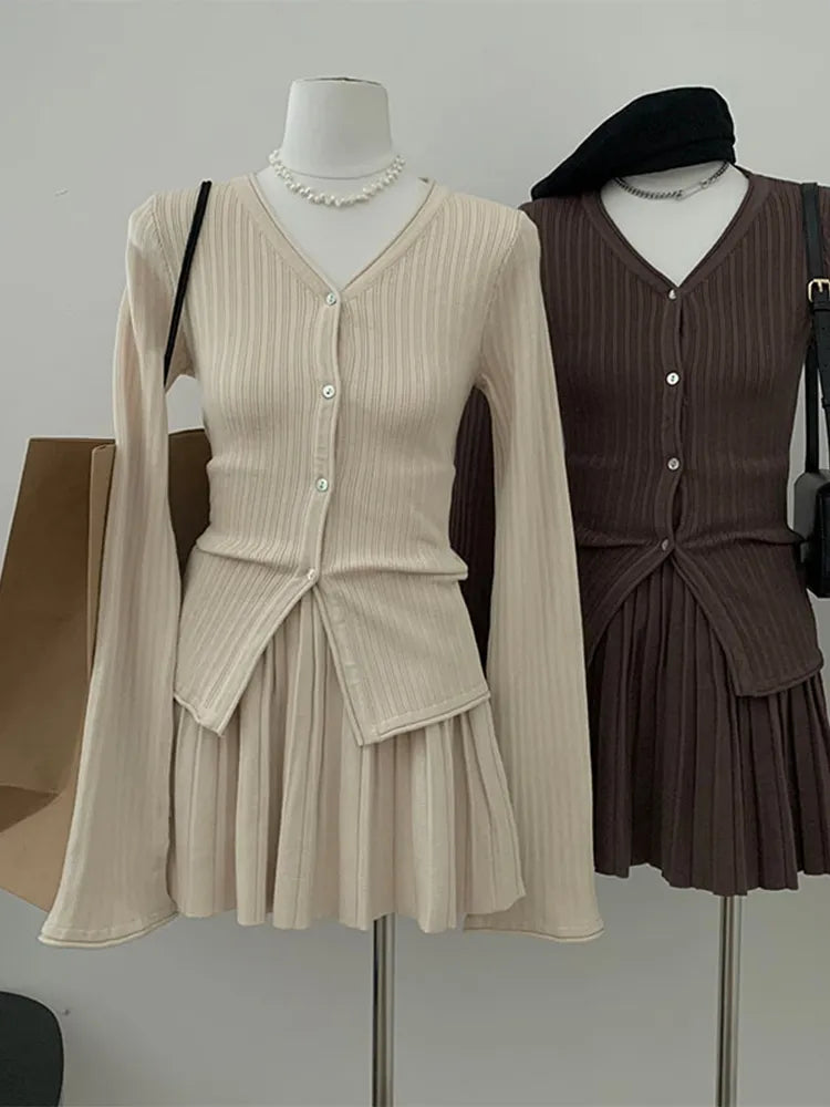 Spring Women Solid Color Vintage Knitted 2 Pieces Outfit V-neck Simple Single Breasted Blouses+A-line Short Pleated Skirts