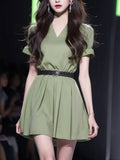 Pbong  Summer Women's een V-Ne ort Sve Dr Faionable Unique Tea Break Design Sense Loose Fit A-Line  Dr