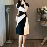 French Temporary Simple Fashion High End Short Sleeved Dress Summer New Round Neck Waist High-end Black White Patchwork Dresses