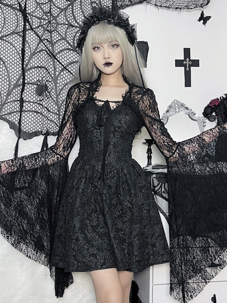 Vintage Gothic  Black Lace T-shirt Women Streetwear Flare Sleeve See Through Sexy Smock  Top Elegant Aesthetic Cropped Tops