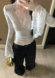 Women's Long Sleeve Lace Top V-neck Flared Sleeve Sheer Lace Crop T-shirt Teen-girl Coquette Fairycore Y2K Outfit