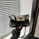 Pbong  Fashionable Sweet Butterfly Knot Crossbody Bag Urban Minimalist Style PU Material Small Square Bag Women's Handbag Commuting
