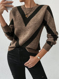 New autumn and winter geometric pattern round neck long sleeved knitted sweater