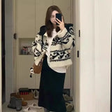 Pbong  New Style Women's Thickened Lamb Fur Vest Spring Autumn Loose Fit Hooded Coat Polyester Fiber Gelling Resin Coloring Pro...