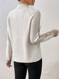 New autumn and winter semi high neck long sleeved contrasting base sweater that can be worn outside