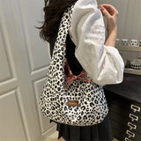 Pbong  Street Style Large Capacity Commuter Tote Bag Women Casual Single Shoulder Fashionable Trendy Leopard Print Handbag