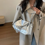 Pbong  Vintage Black Chain Strap Tote Bag, Casual Large Capacity Shoulder Purse with Texture for Everyday Women Versatile Underarm Bag