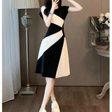 French Temporary Simple Fashion High End Short Sleeved Dress Summer New Round Neck Waist High-end Black White Patchwork Dresses