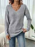 Autumn and winter women's casual V-neck long sleeved knitted sweater
