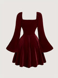 Velvet Elegant V-Neck Long Sleeve Dress - Pleated with Lace Detail, Perfect for Fall/Winter Parties & Banquets