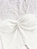 [Solid Strapless Lace Bandeau Top] Elegant Lace Hollow Bandeau Top, Polyester and Elastane Blend, Knit Fabric, Solid Color, Strapless Design, for All Seasons