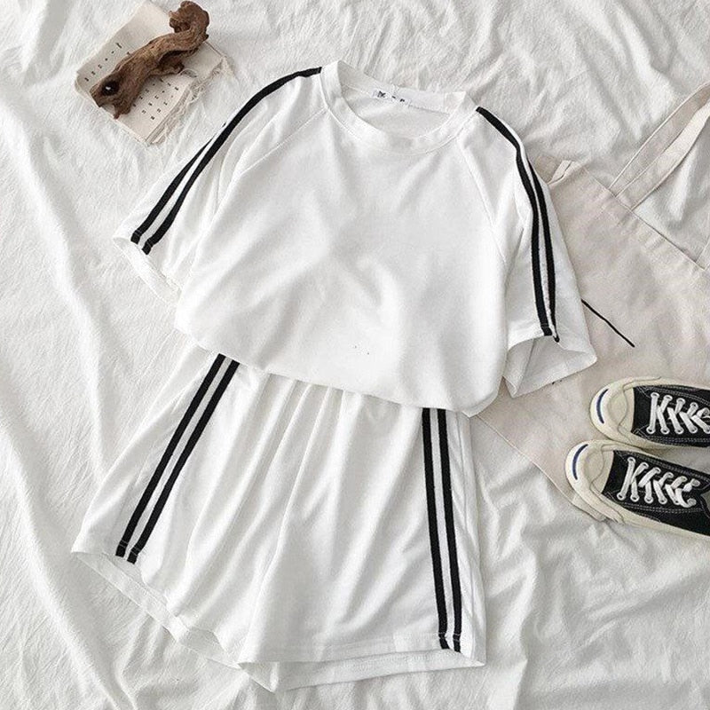 Summer Striped Tracksuit For Women Sets Short Sleeve T Shirt Two Piece Shorts Set Female Loose Casual Sport 2pc Sets Ladies