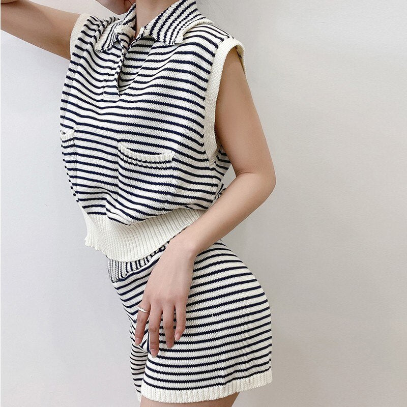 Genayooa Striped Kniited Two Piece Set Women Top And Shorts Casual Sleeveless 2 Piece Outfits For Women Summer Korean Fashion