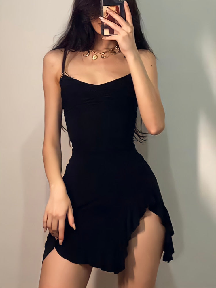 Sexy Black Dress Women Summer Bodycon Spaghetti Strap Mini Dress Sleeveless Irregular Vintage Streetwear Ruffle Sundress
