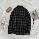 Vintage Women Plaid Shirts Loose Oversize Long Sleeve Button Up Fall Shirt Casual Pocket Female Tops Korean Black Tops