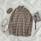 Vintage Women Plaid Shirts Loose Oversize Long Sleeve Button Up Fall Shirt Casual Pocket Female Tops Korean Black Tops