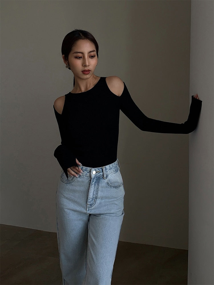Spring Women Long Sleeve O-Neck Knit Crop Tops Hollow Out Knitwear Streetwear Design Korean Fashion T Shirts Aesthetic Vintage